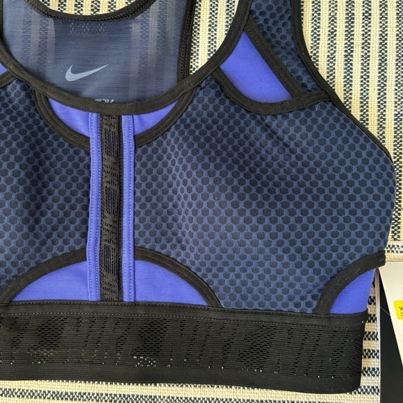 Women’s Nike Dri-Fit Blue Black Medium Support Athletic Swoosh Sports Bra Size S - Picture 2 of 6